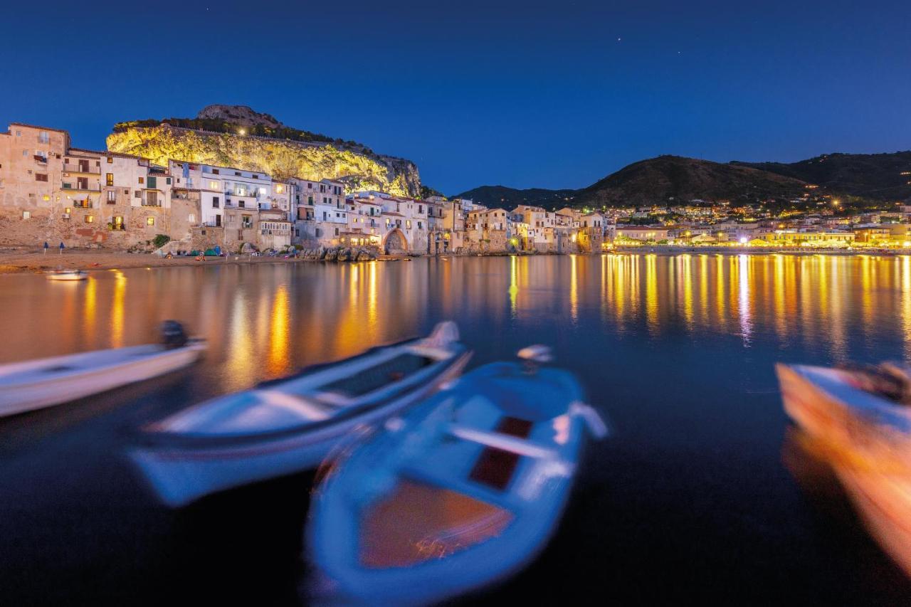 Le Suite Del Corso Cefalu Bagian luar foto