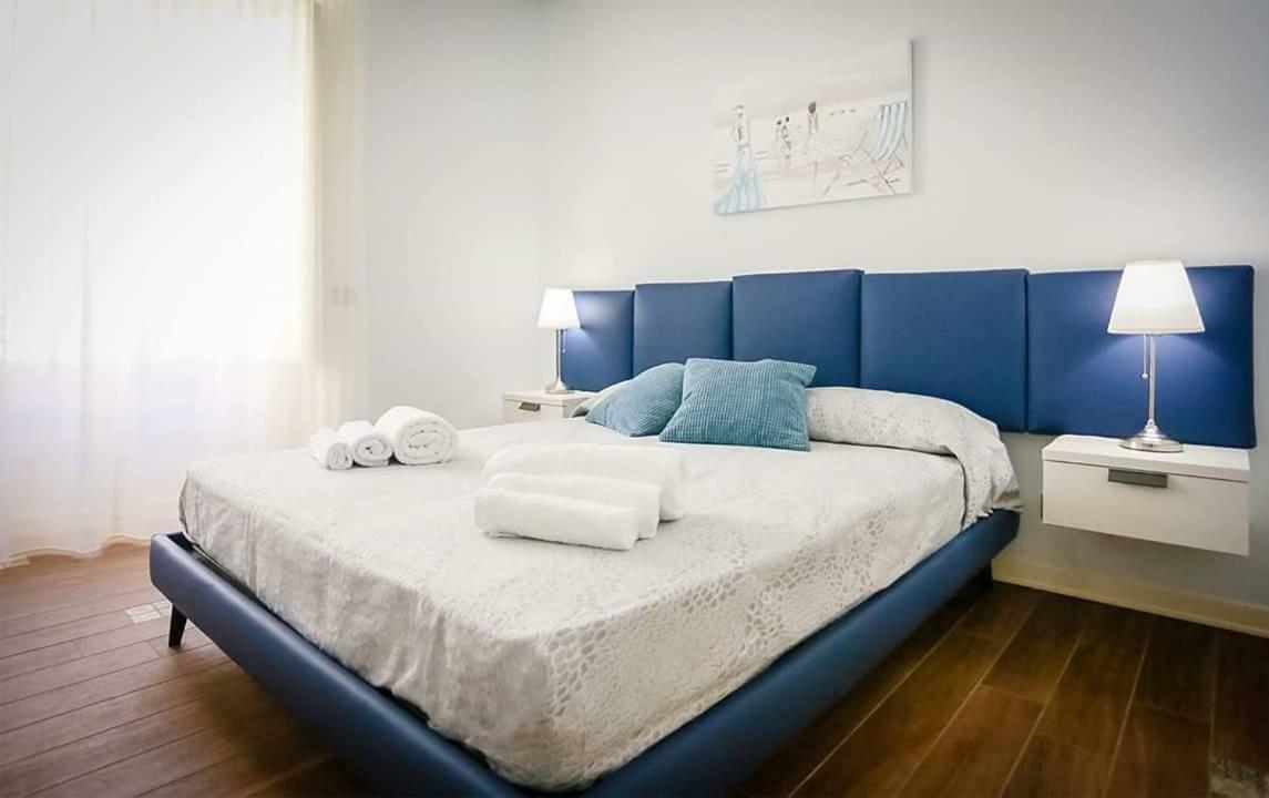 Le Suite Del Corso Cefalu Bagian luar foto