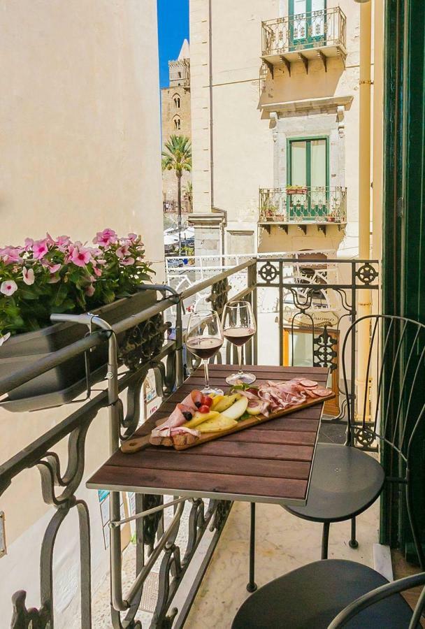 Le Suite Del Corso Cefalu Bagian luar foto